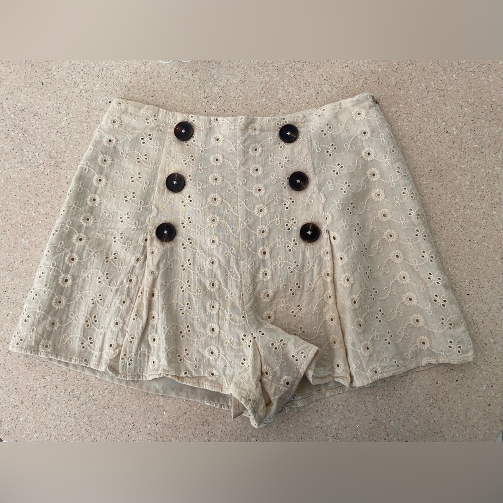 shorts, small, moodie brand